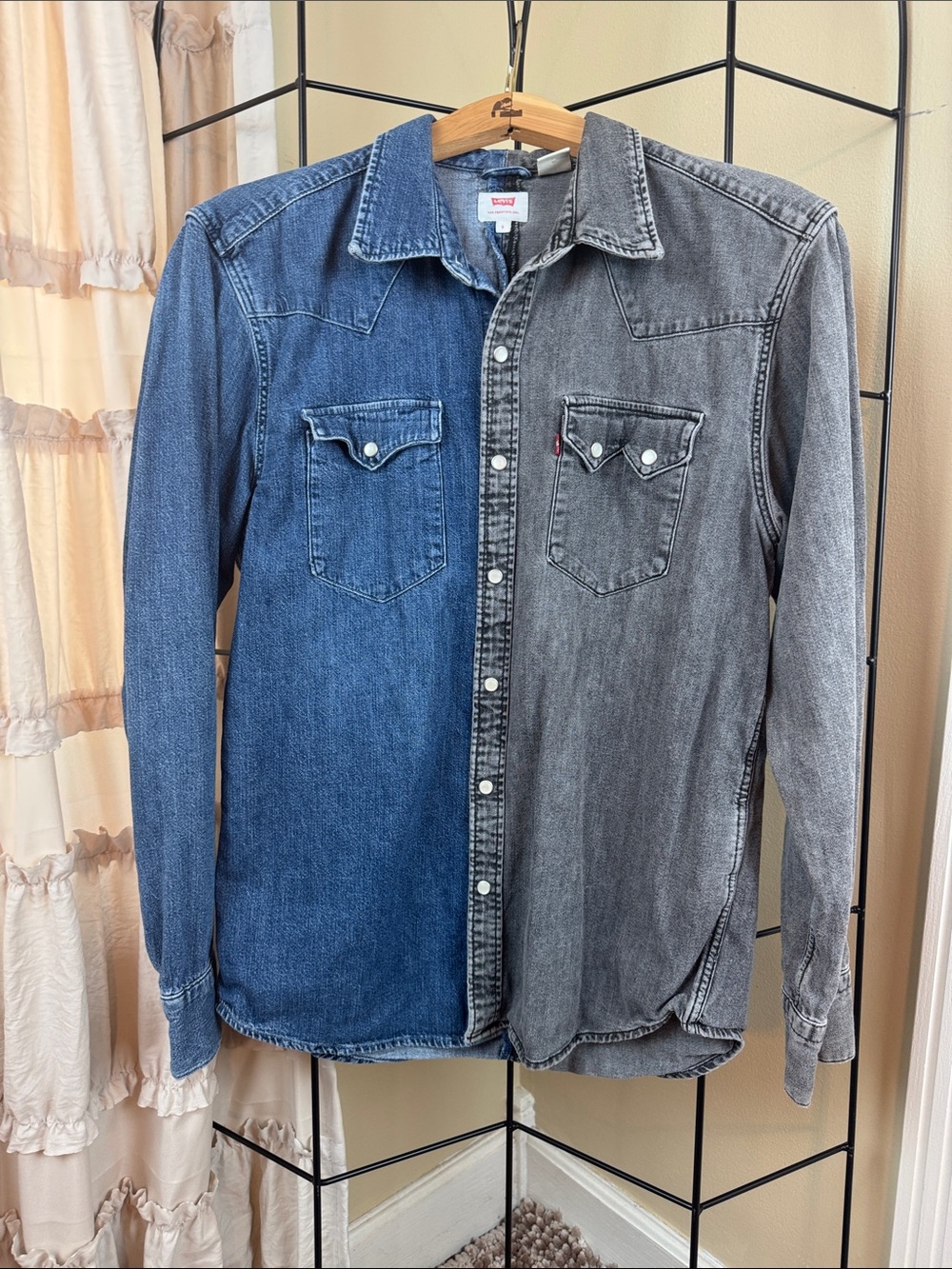 Levi's Barstow Two-Tone Denim Western Button-Down Shirt Blue & Gray Size S